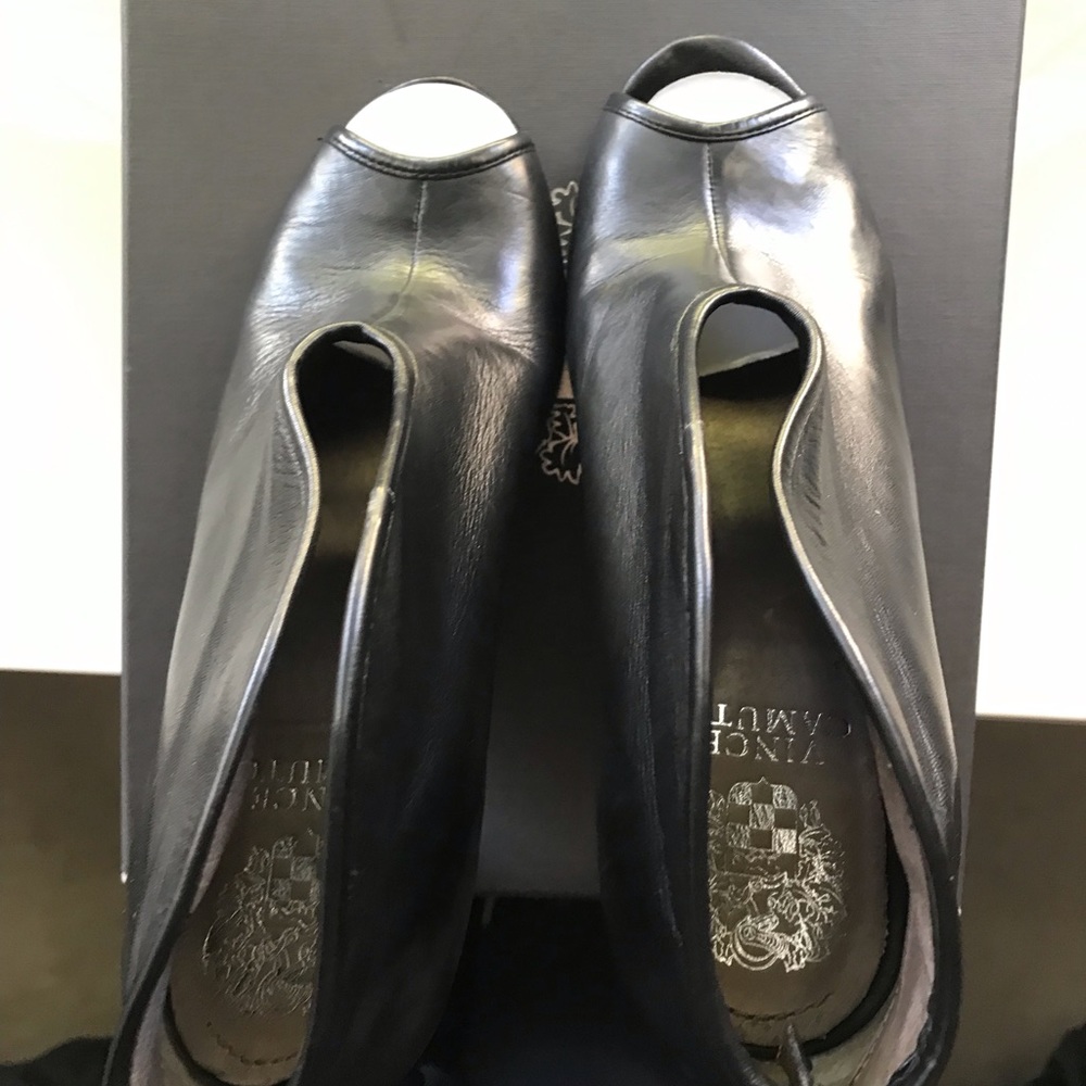 Shoes - Picture 3 of 6